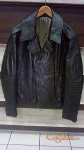 Kozna jakna Nova marke  Rune velicina 50 . Saljemo dimenzije jakne.